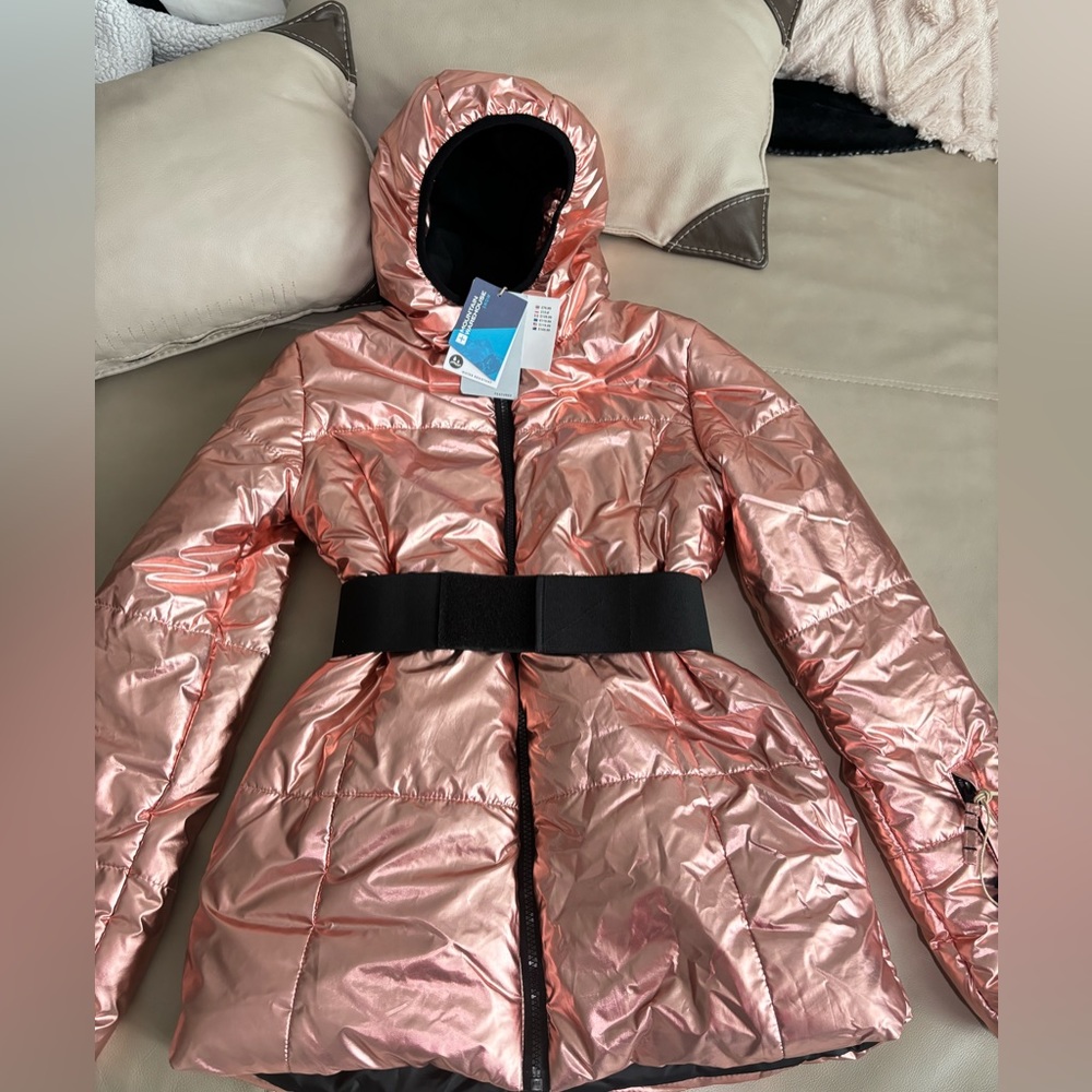Snow ski snowboard jacket rose gold metallic new belt included